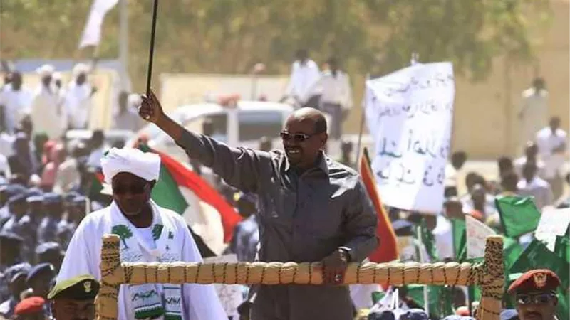 البشير: هناك جهات تتآمر لتركيع وإذلال السودان