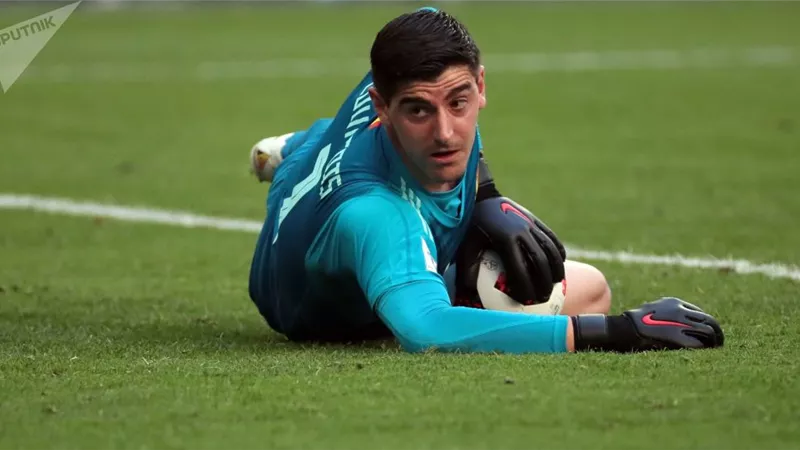 ريال مدريد يكشف مدة غياب الحارس البلجيكى