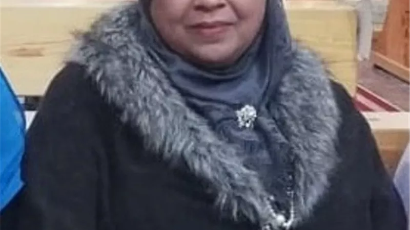 عالية فريد رئيسا لحى الجناين بالسويس