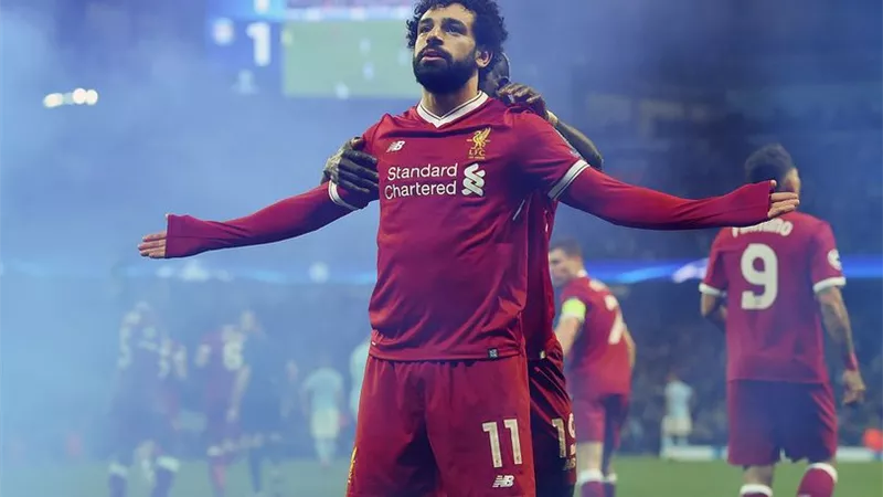 فيرمينو يوجه رسالة نارية لمحمد صلاح بسبب رقصة أفضل لاعب افريقى