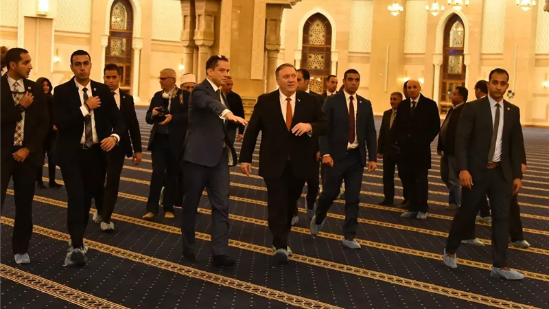 وزير الخارجية الأمريكى يشيد ببناء مصر لأكبر مسجد وكنيسة فى الشرق الأوسطفيديو وصور