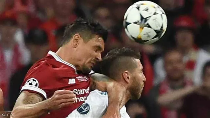 الاتحاد الاوروبى يعاقب نجم ليفربول بسبب شتيمة راموس
