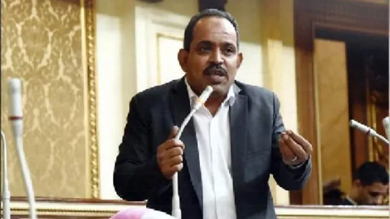 النائب عطية موسى يبحث مشاكل و طلبات المواطنين بالعقبة
