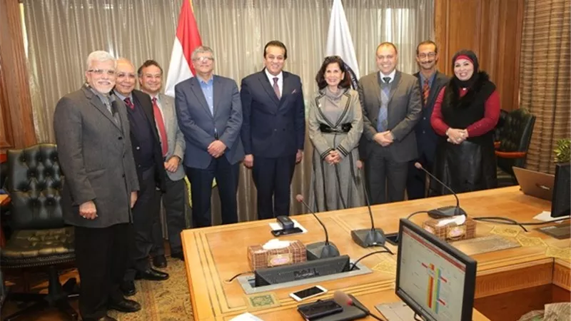 عبد الغفار يرأس اجتماع لجنة خبراء تطوير التعليم العالى