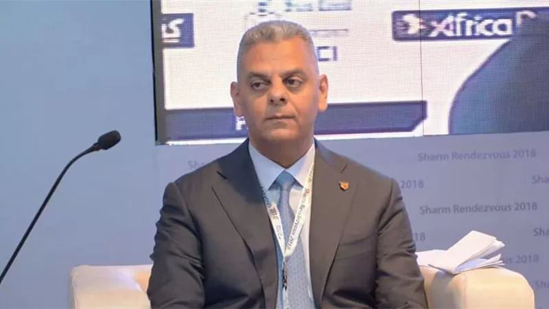 الزهيري: ندرس طرح أنواع جديدة من التأمينات الاجبارية للأفراد والمؤسسات