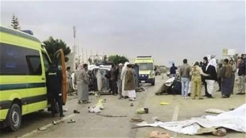 العثور على شخصين مقتولين بالرصاص داخل سيارة فى طريق الواحات