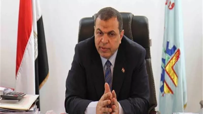 وزير القوى العاملة يوافق على عقد برامج لتدريب الكوادر النقابية