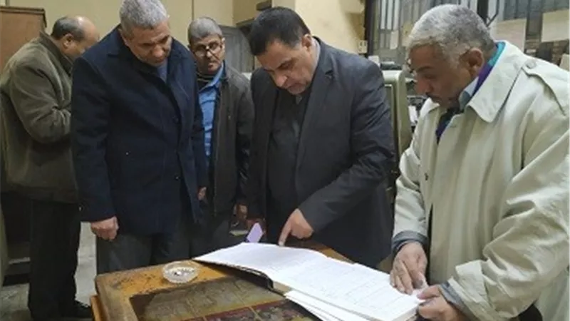 رئيس السكة الحديد يكافىء ملاحظى برج التشغيل بمحطة شبرا الخيمة