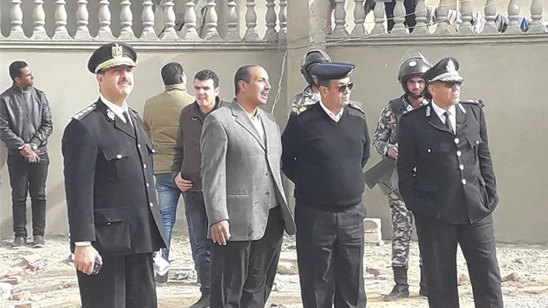 تنفيذ 12 قرار إزالة علي اراضي أملاك الدولة بجناين السويس