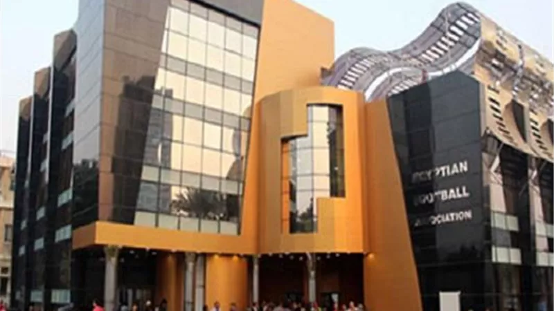 خالد رفعت: 