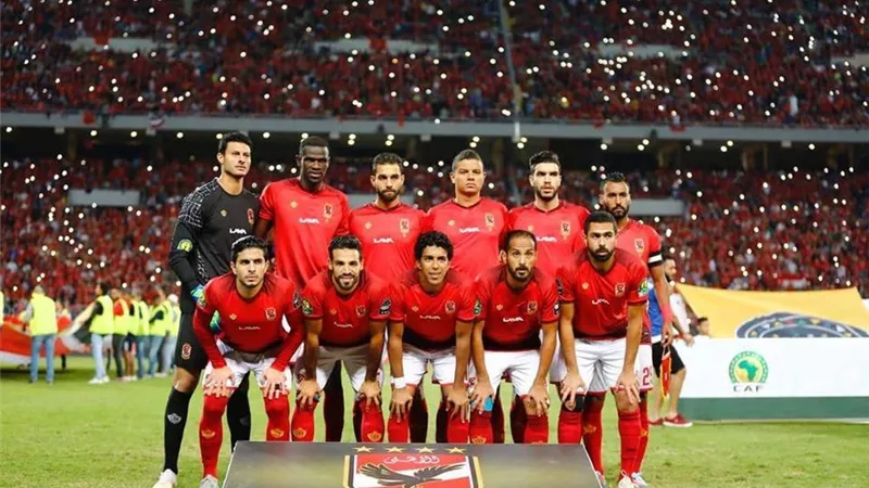 مفاجأة.. لاعبا الأهلى ينتظمان فى التدريبات بعد التعافى من الإصابة