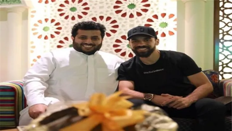 عبد الله السعيد يوجه رسالة مؤثرة لتركي آل الشيخ