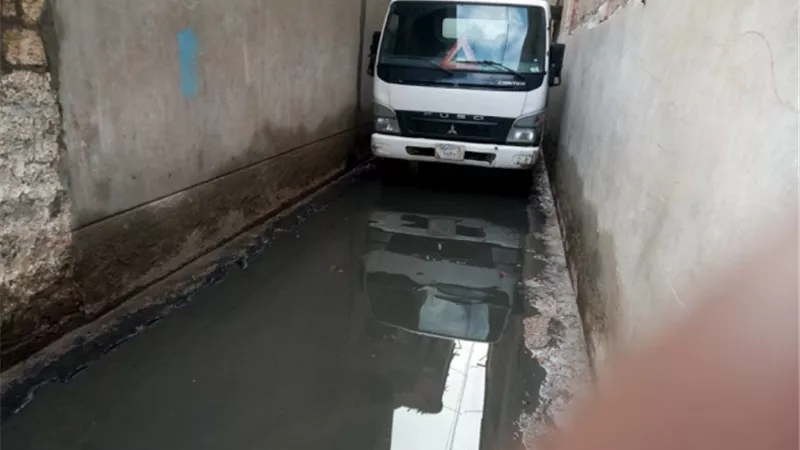 محاولات شفط مياه الأمطار من شوارع قرى الجزيرة وبرج مغيزل بمطوبس