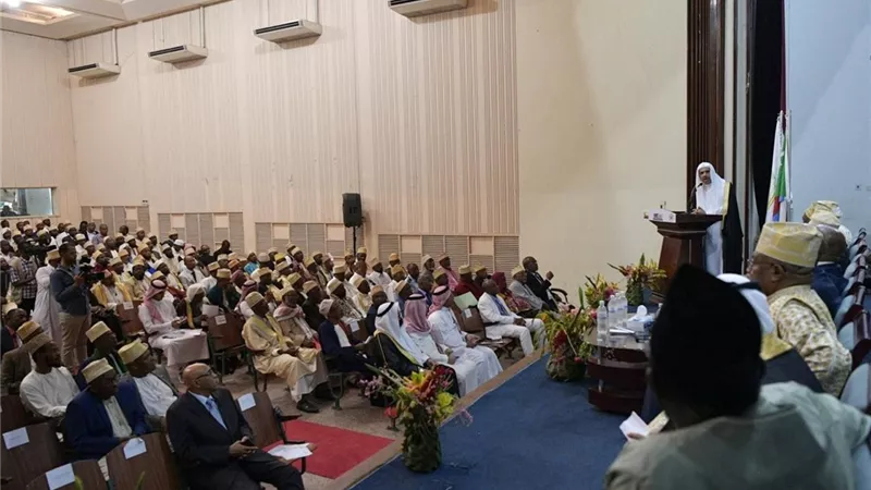 ملتقى رابطة العالم الإسلامي في جزر القمر يجمع علماء إفريقيا.. صور
