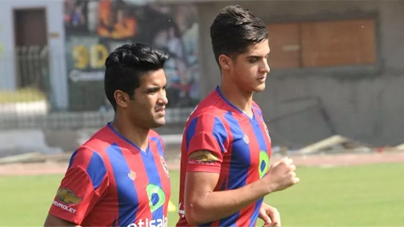 الشيخ وجمعة يشعلان الاهلى بسبب القائمة الافريقية