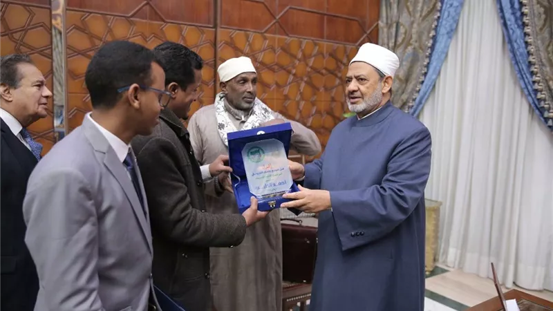 عينتي: الأزهر ينشر الوعي بتعاليم الإسلام الصحيحة في ربوع الأرض