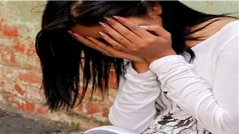 زوجة: زوجى أقحم بلطجية لغرفة نومى واستمتع بمشاهدة هتك عرضى