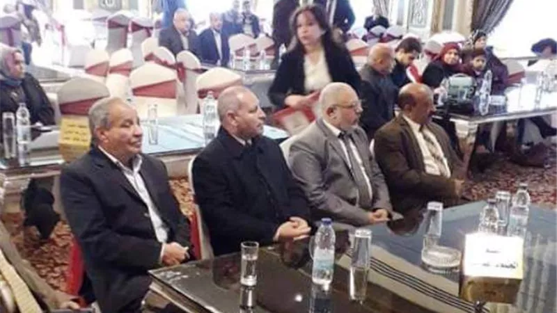 نائب محافظ القاهرة يشارك فى جلسة للتخلص من المخلفات الخطرة