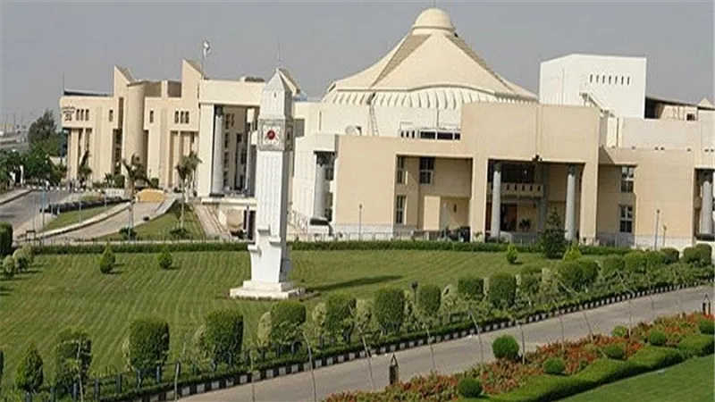 جامعة مصر تشكر كل من ساندها فى أزمتها
