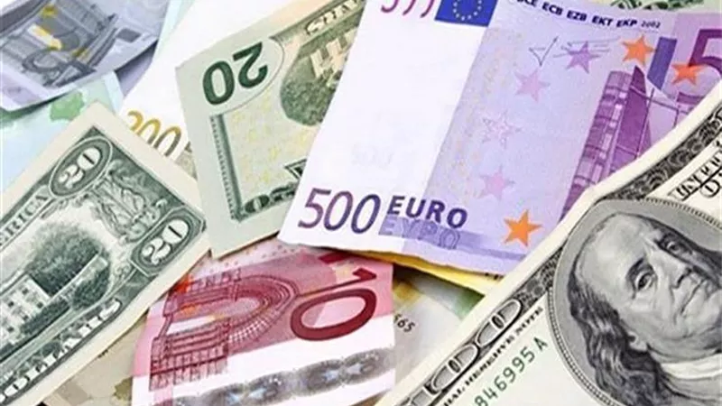 استقرار فى اسعار الصرف الاجنبية فى مستهل تعاملات الاربعاء