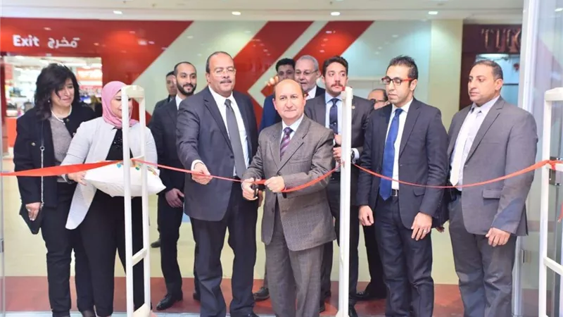 وزير التجارة والصناعة يفتتح المقر الجديد لمشروع كريتيف إيجيبت