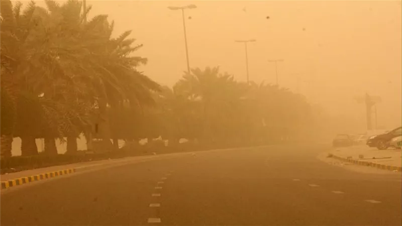 اصحاب هذه الامراض ممنوعون من الخروج في الرياح والعواصف
