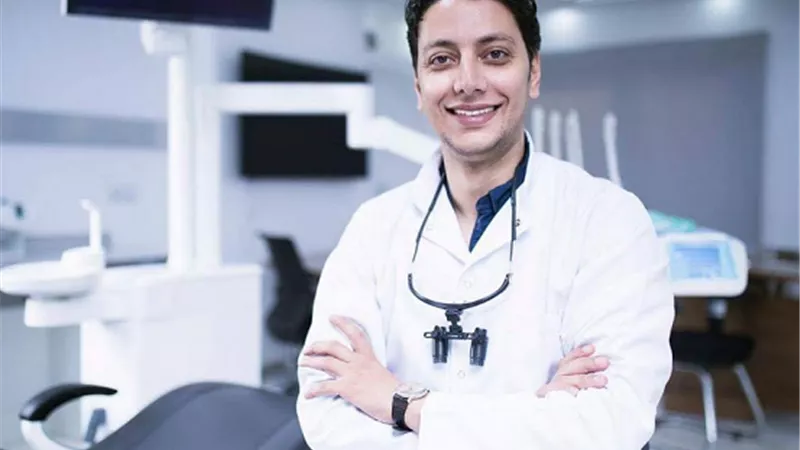 كيف يتم التعامل مع الاسنان بعد تركيب التقويم ؟