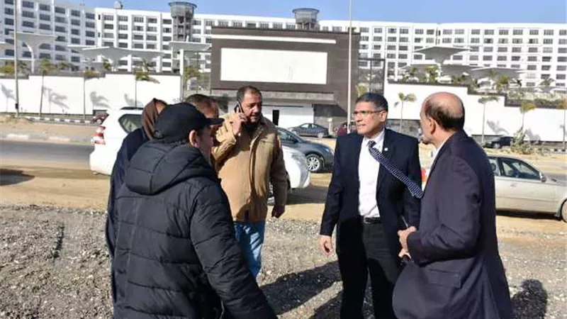 النجار يعلن عن نبأ سار لمنظومة نقل الركاب بالقاهرة الجديدة .. بالصور