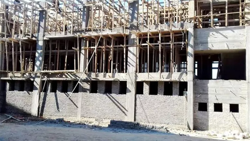 محافظ سوهاج: إنشاء جناح جديد بمدرسة مؤسسة العيساوية بأخميم بتكلفة 3 مليون جنيه