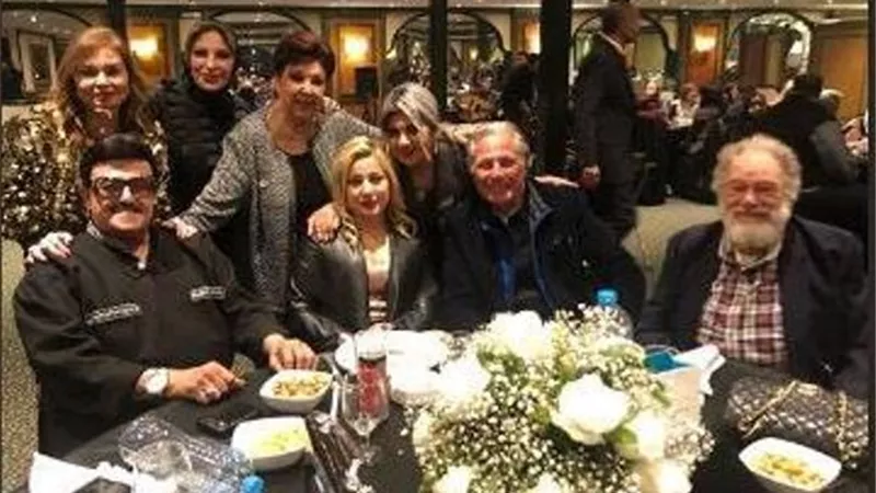 صور.. نجوم الفن يحتفلون بعيد ميلاد دلال عبدالعزيز والسبكي