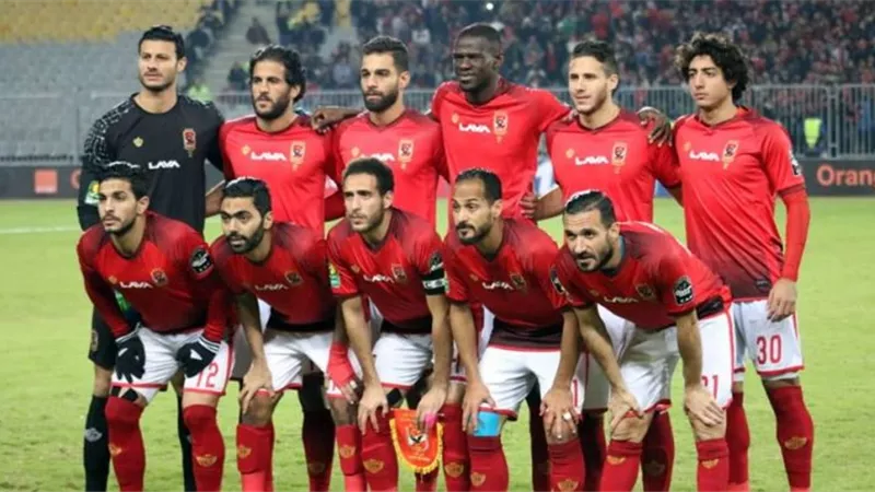 بالفيديو.. الأهلي يحقق تعادل صعب أمام شبيبة الساورة بالجزائر