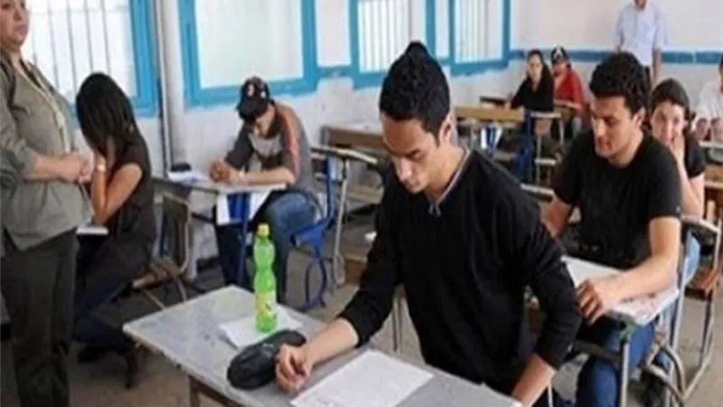 التعليم .. استئناف امتحانات الصف الاول الثانوي بنظام 