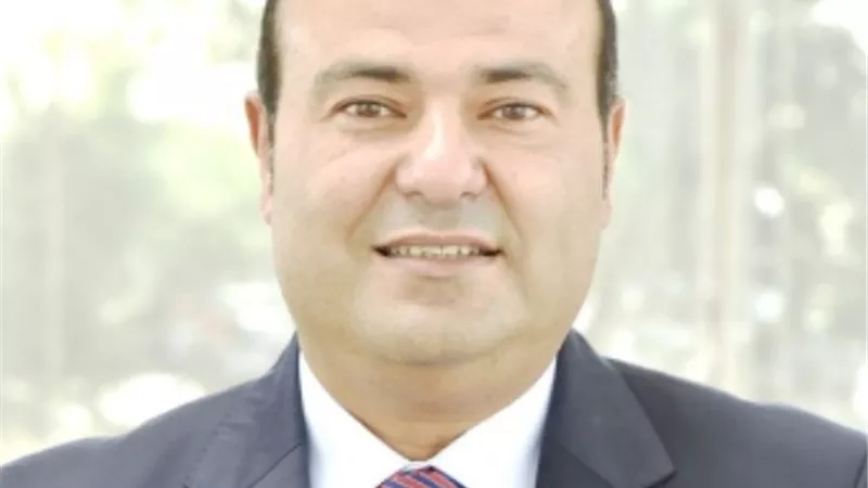 حنفي: تمويل مشروعات الشباب وتمكين المرأة للحد من البطالة