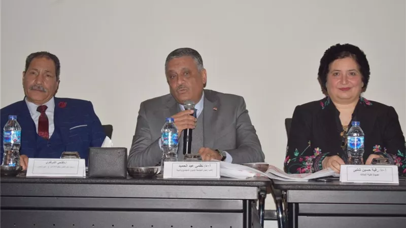 نائب رئيس جامعة عين شمس يفتتح مؤتمر 