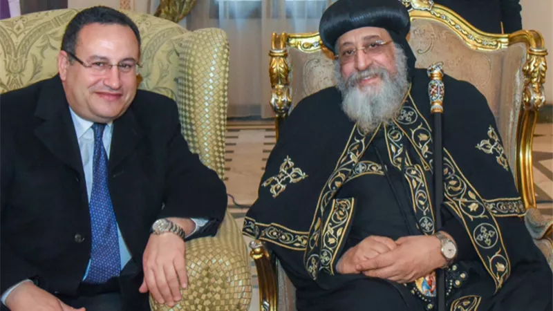 قنصوه يهنئ البابا تواضروس الثاني بعيد الغطاس