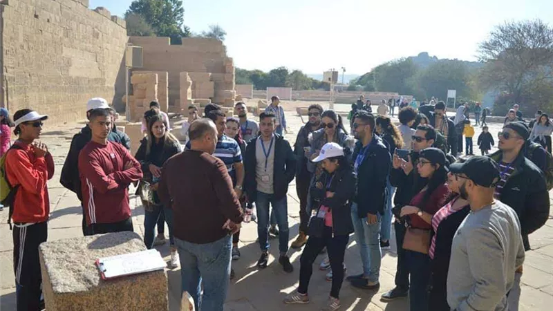 الهجرة تنظم زيارة لمعبد فيله والقرية النوبية لوفد مصري مقيم بأستراليا
