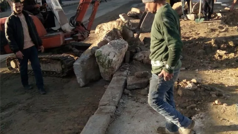 احياء الاسكندرية تصلح ما أتلفته نوة الفيضه الكبري
