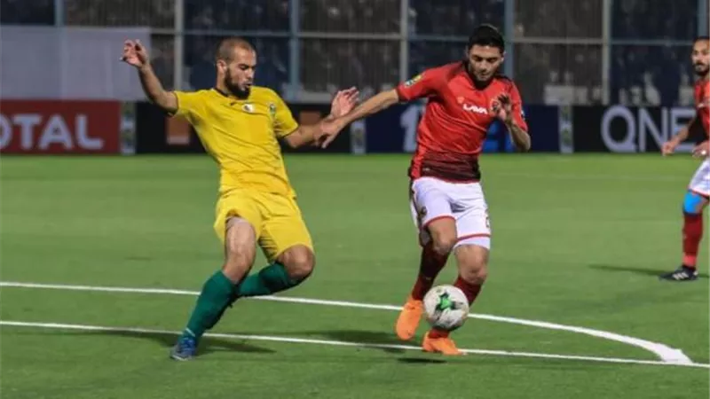 مفاجأة .. الاهلى يطيح بمدرب شبيبة الساورة الجزائرى