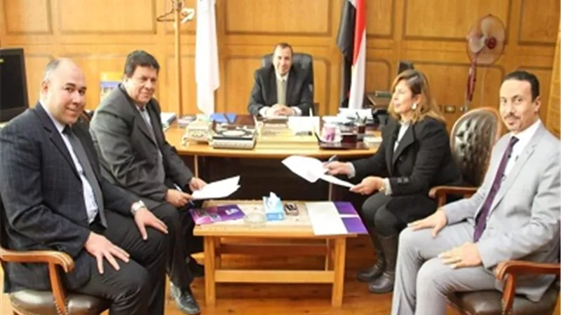 تجارة كفر الشيخ توقع برتوكول تعاون مع الشركة المصرية للاتصالات