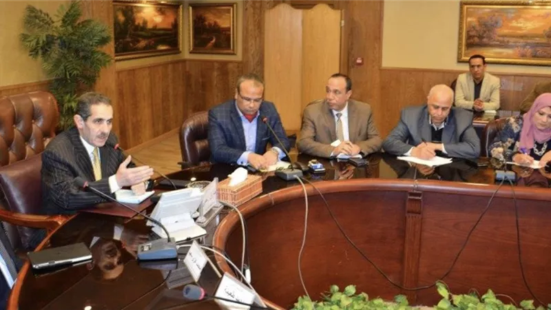 محافظ الغربية .. يبحث آليات تطوير المراكز التكنولوجية للإرتقاء بالخدمات المقدمة للمواطنين