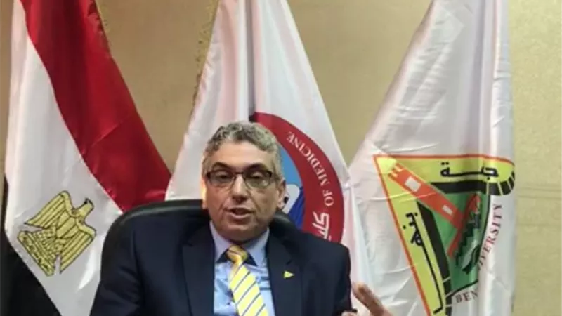 إحالة طبيب ضرب زميله بغرفة العمليات بمستشفى بنها الجامعى للتحقيق
