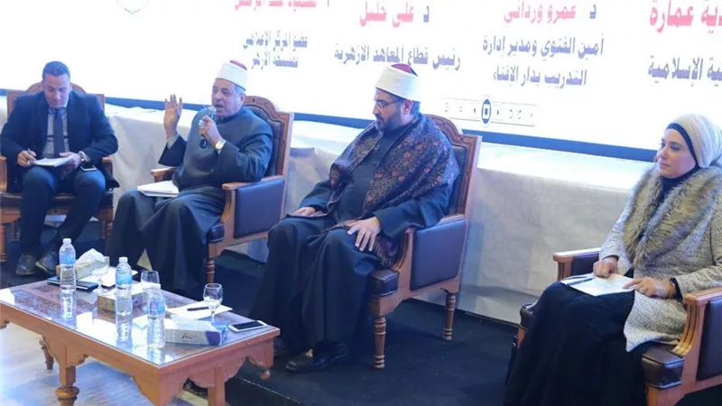 الشريعة الإسلامية أنصفت المرأة وجعلت لها مكانة عظيمة