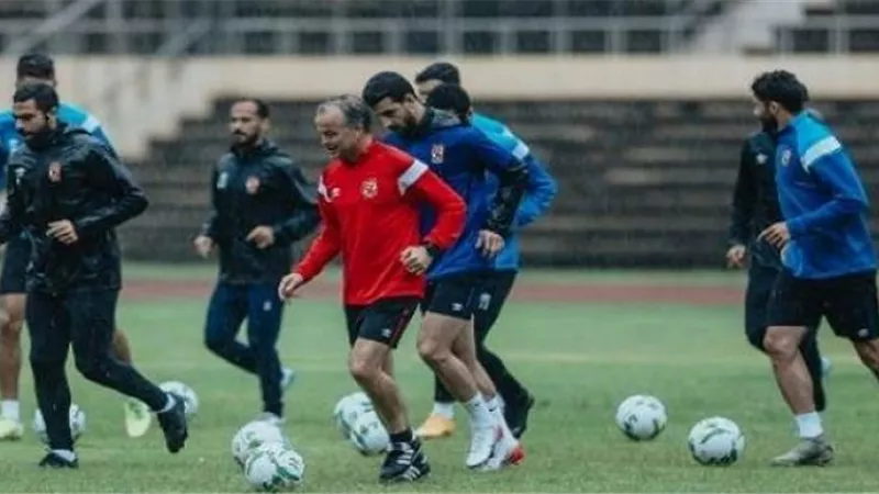 استعدادًا لمواجهة الهلال.. الأهلى يكتفى بمران وحيد فى السودان