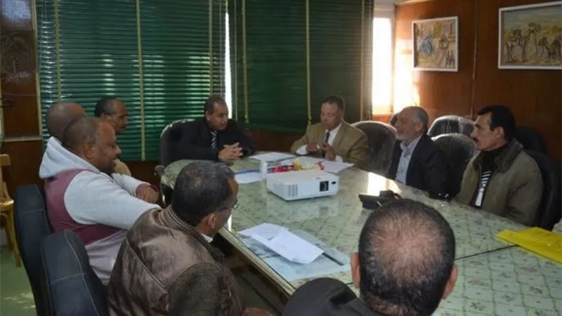 بدء المقابلات الشخصية لرؤساء لجان ومراقبين الثانوية العامة بالوادى الجديد
