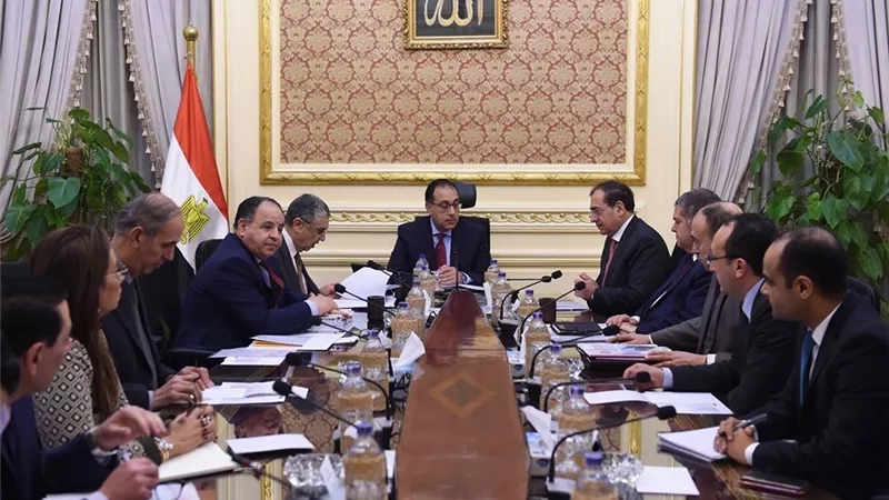 رئيس الوزراء يتابع إجراءات فض التشابكات المالية بين 4 وزارات