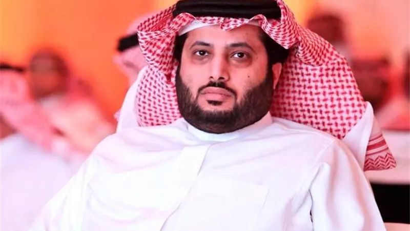 تركى ال شيخ يعد لاعبى الاهلى بمفاجأة حال الفوز على الهلال
