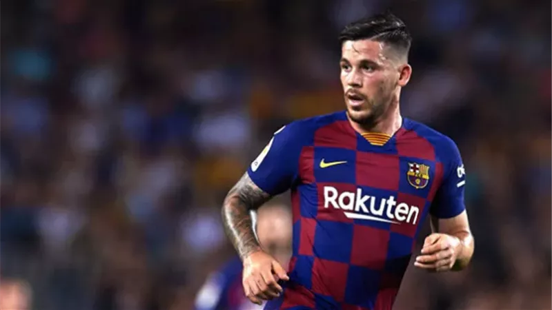 روما يحصل على توقيع لاعب برشلونة