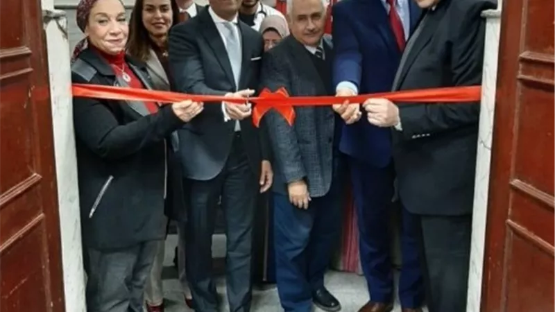 بنك القاهرة يتبرع بجهازين لعلاج أورام الصدر لصالح مستشفي القصر العيني