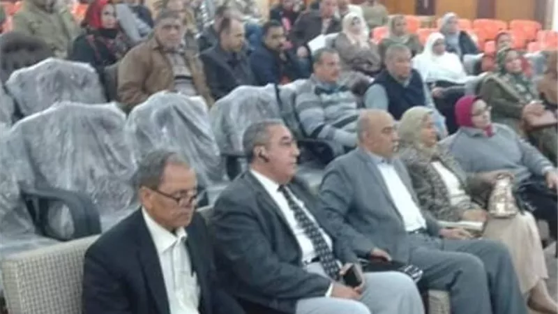 الاستعداد لتجارب اخلاء بمدارس بنى سويف