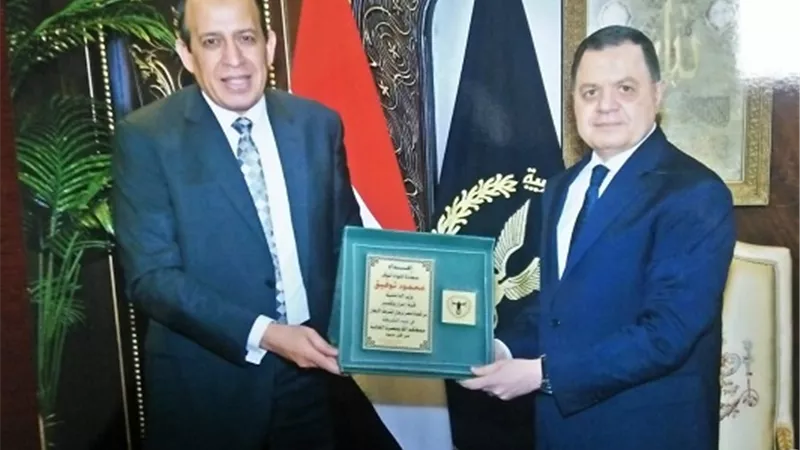 نادي القضاة يقدم التهنئة لوزير الداخلية بمناسبة عيد الشرطة